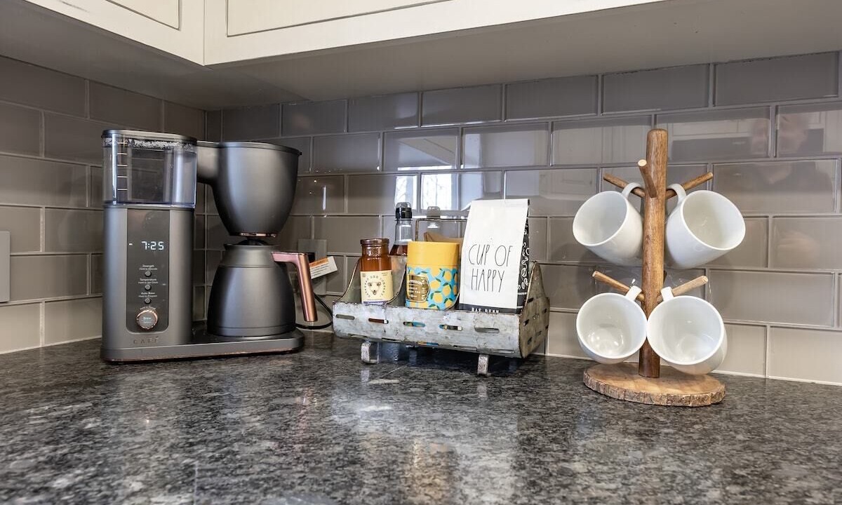 Photo of Kitchen in Shaver Lake
