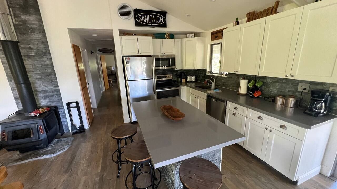 Photo of Kitchen in Lakehead