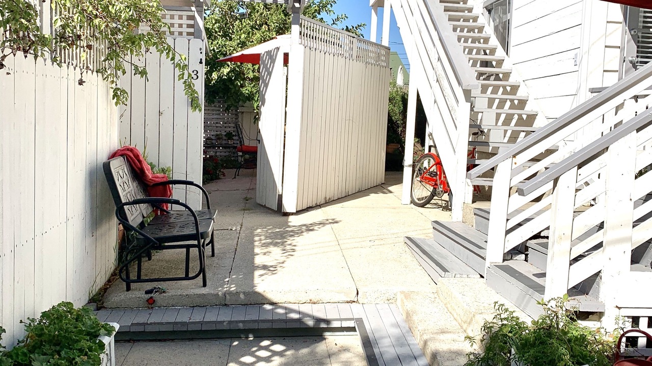 Photo of Patio Balcony in Upper East