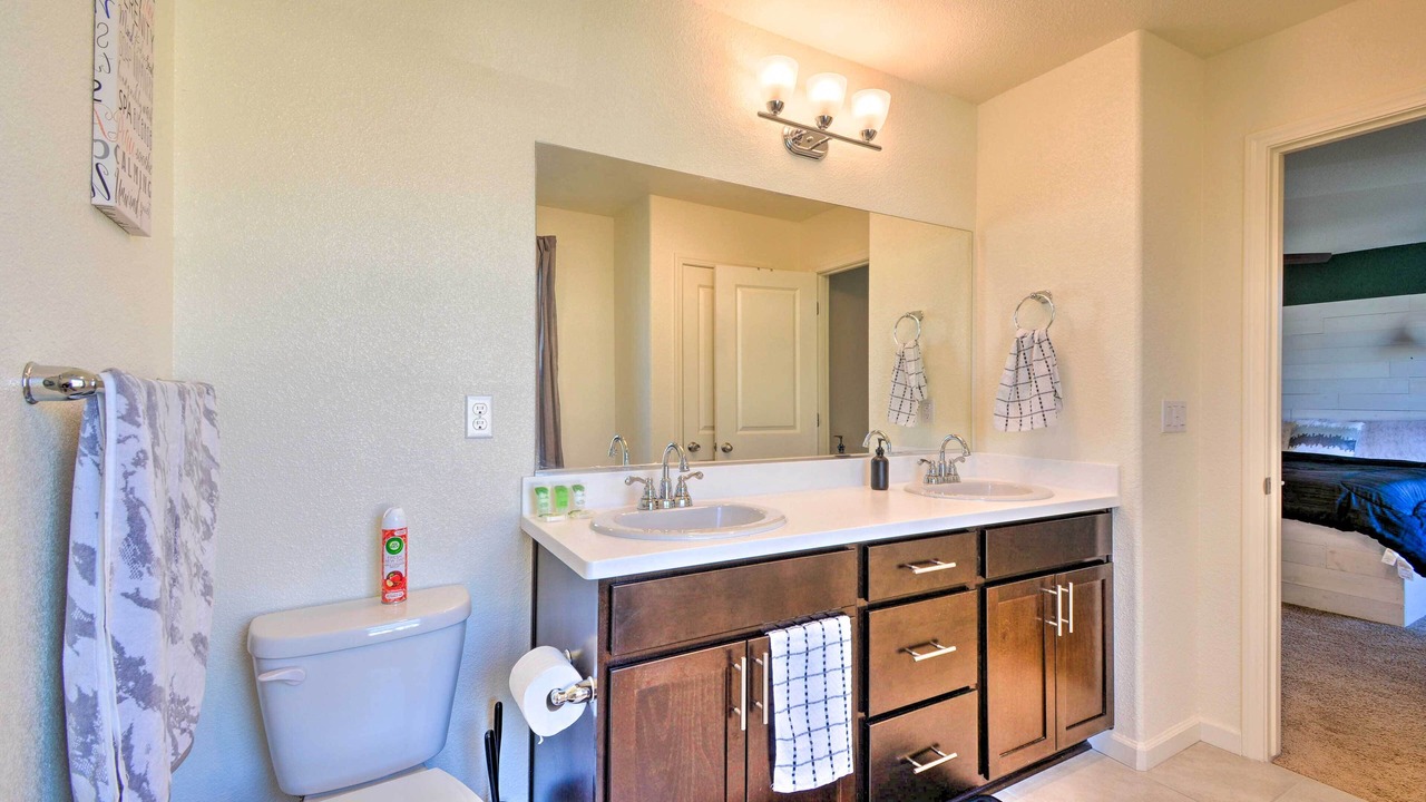 Photo of Bathroom in Merced