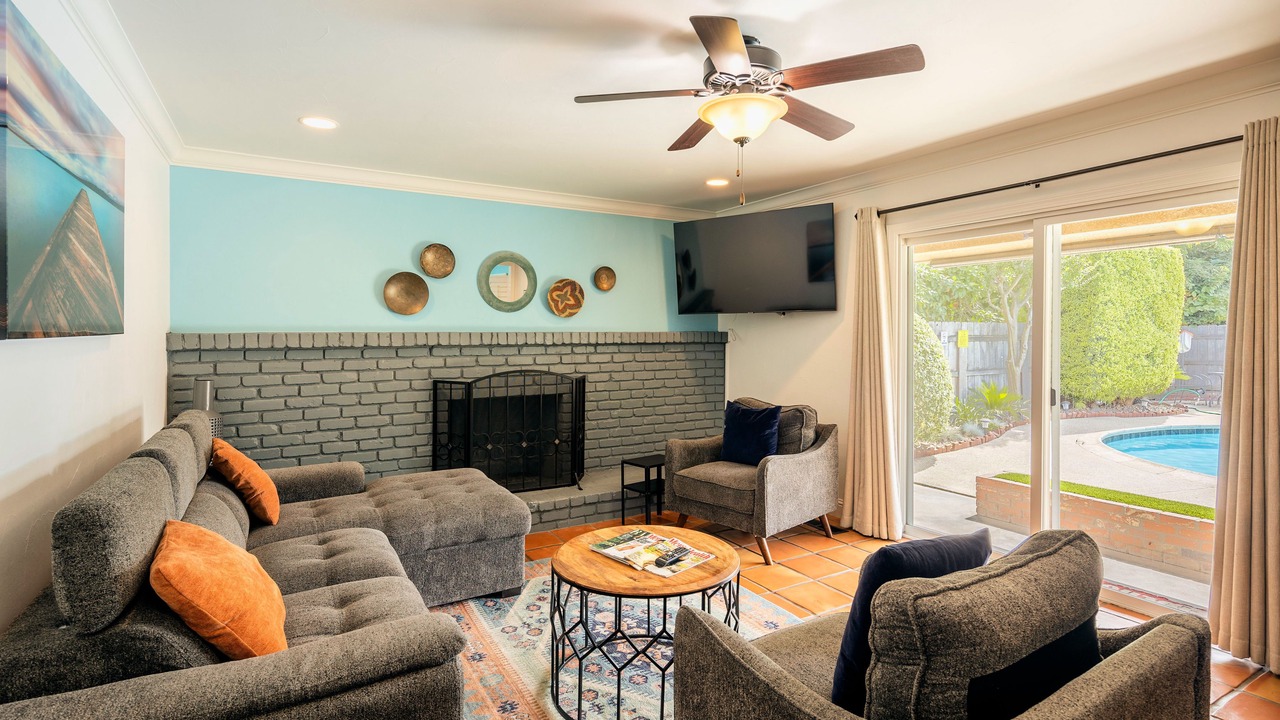 Photo of Livingroom in Raisin