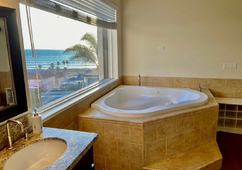 Photo of Bathroom in Playa Del Rey