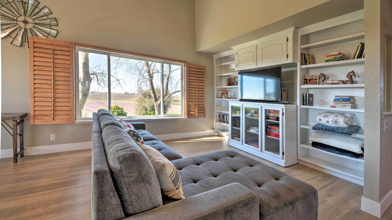Photo of Bedroom in Peters