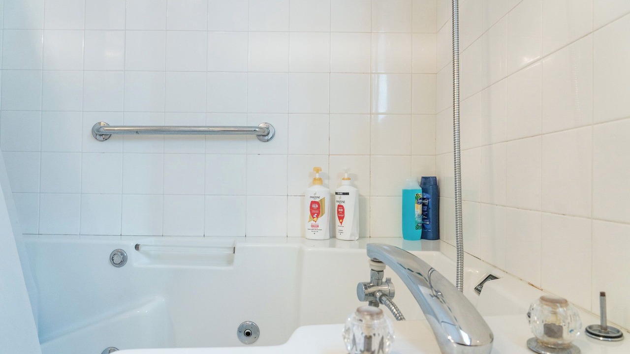 Photo of Bathroom in Crescent City