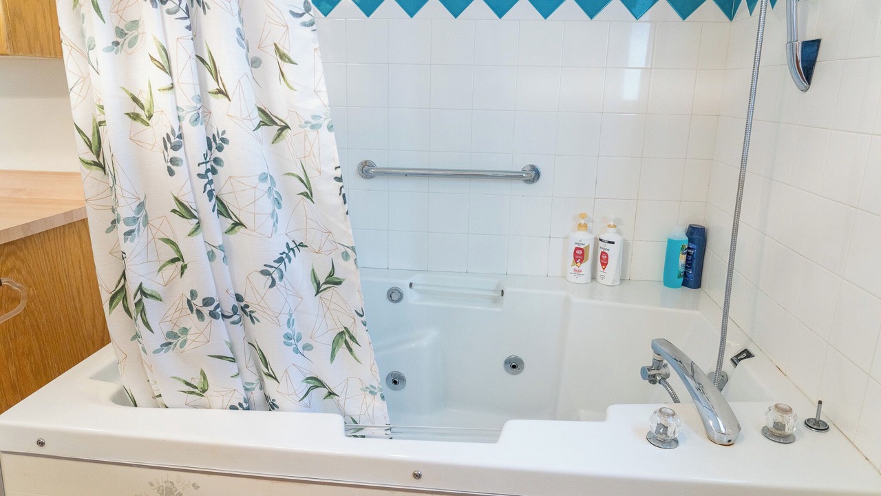 Photo of Bathroom in Crescent City