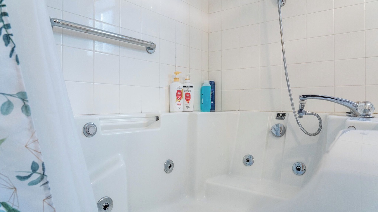 Photo of Bathroom in Crescent City