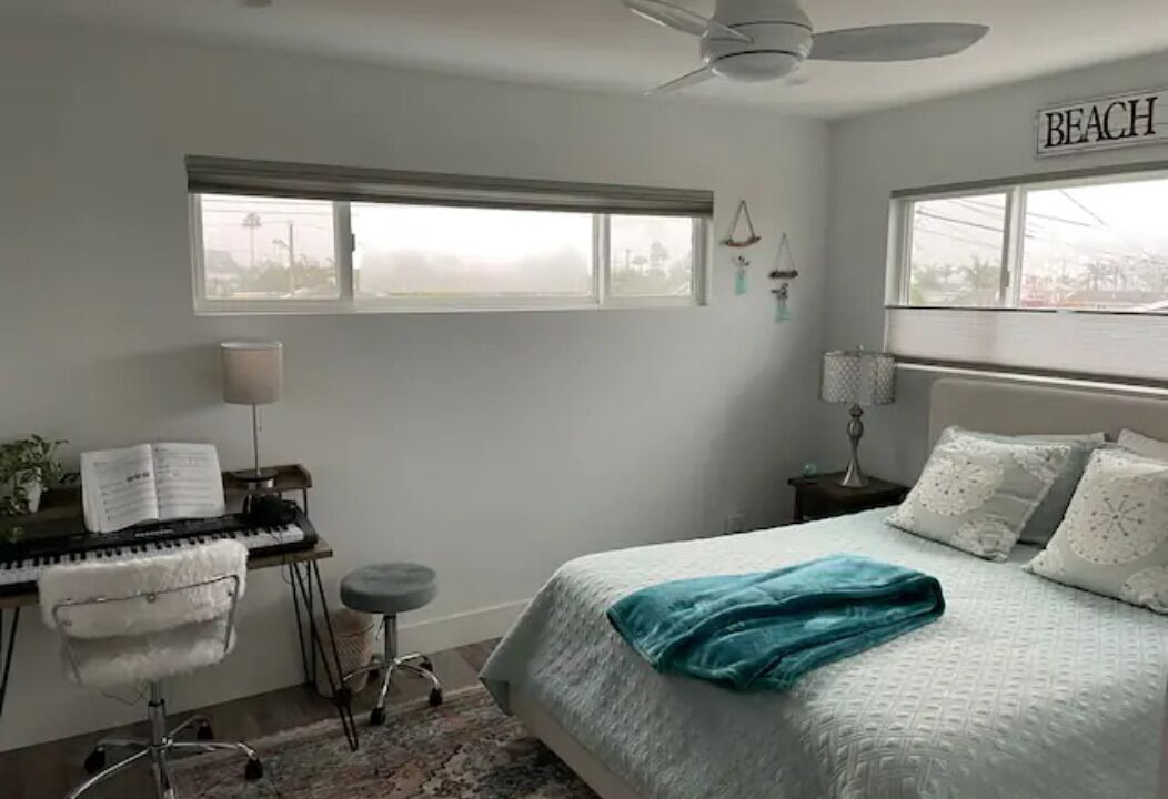 Photo of Bedroom in Seal Beach
