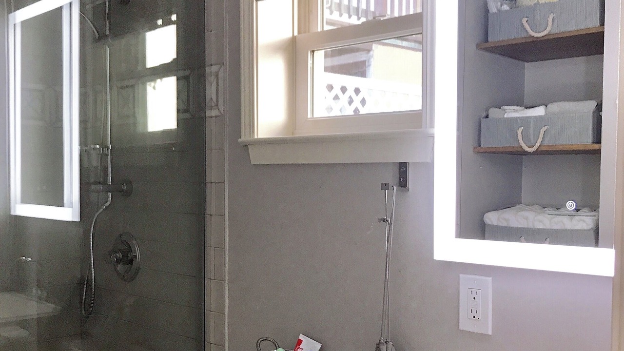 Photo of Bathroom in Boulevard Park