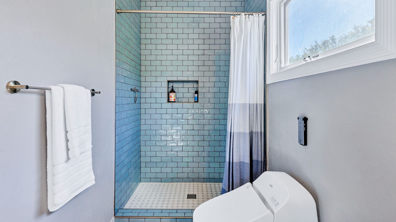 Photo of Bathroom in St. Helena