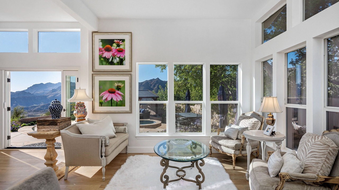 Photo of Livingroom in Malibu