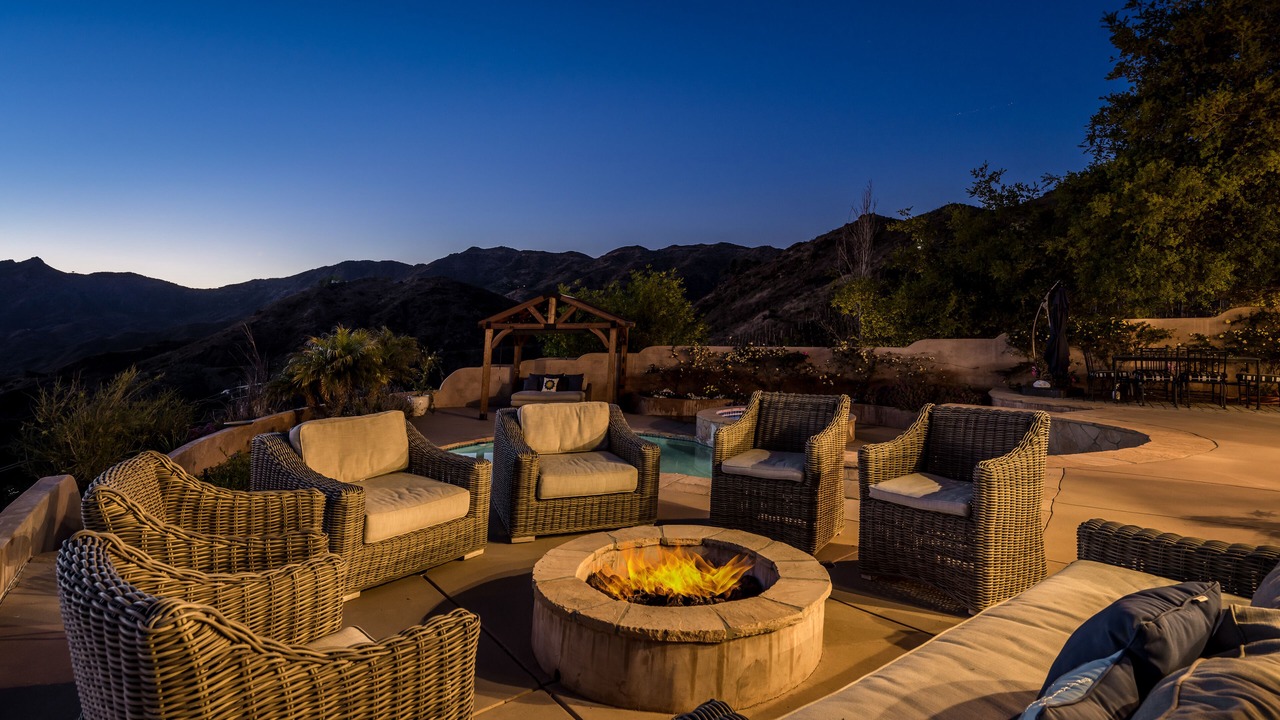 Photo of Patio Balcony in Malibu
