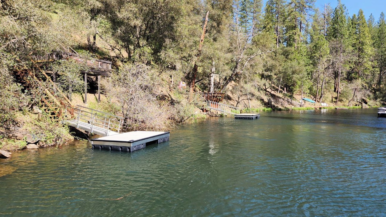 Photo of Outdoor in Groveland