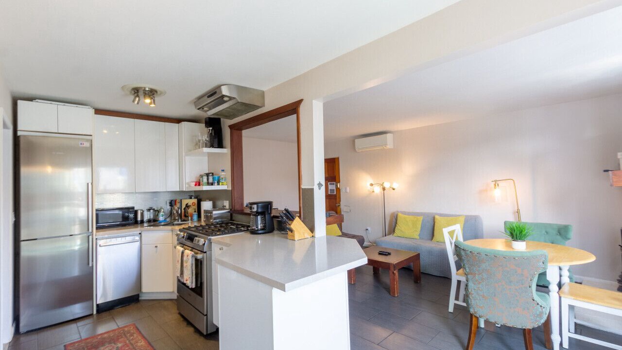 Photo of Kitchen in Ocean Beach