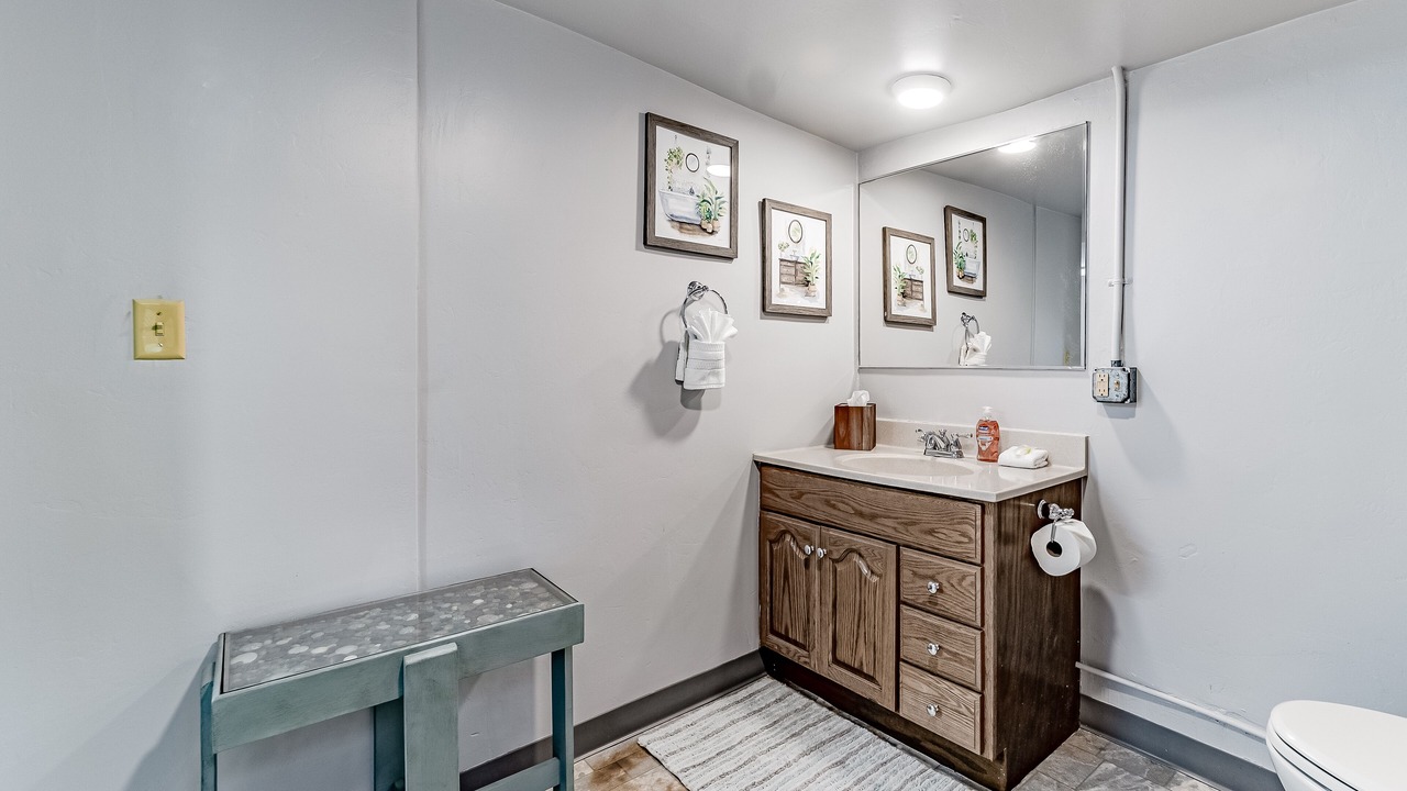 Photo of Bathroom in Westhaven-Moonstone