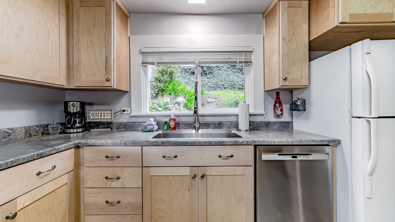 Photo of Kitchen in Westhaven-Moonstone
