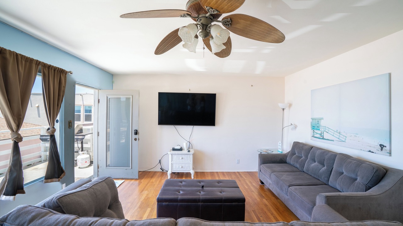 Photo of Livingroom in Townsite