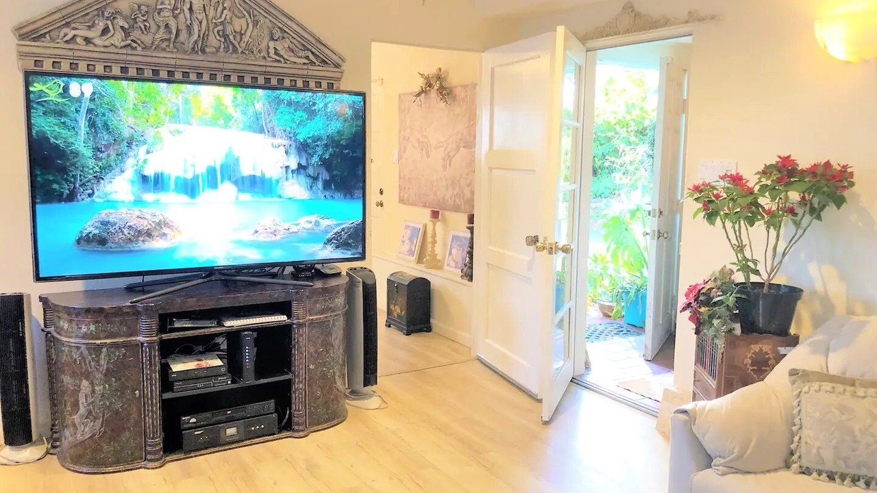 Photo of Bedroom in Monte Sereno