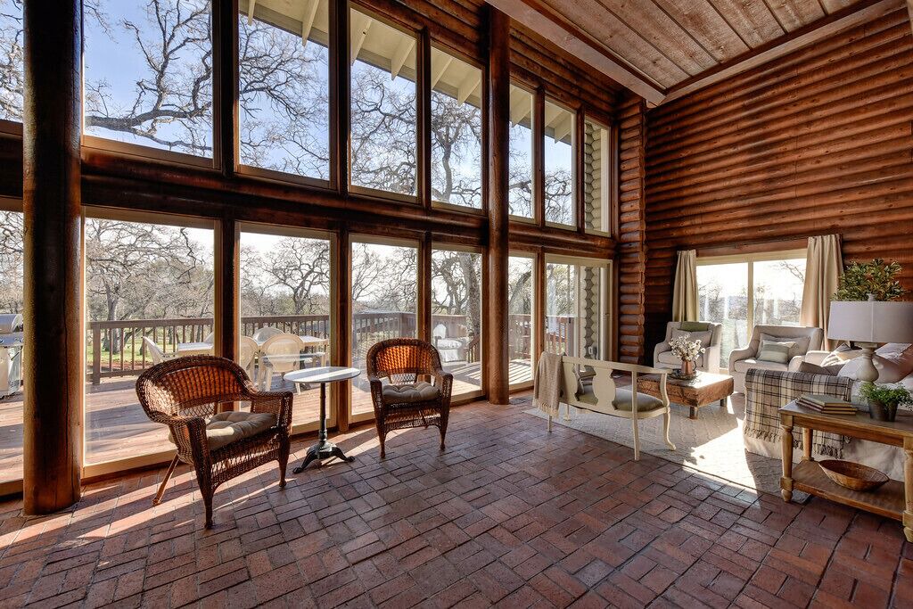 Photo of Livingroom in Placerville