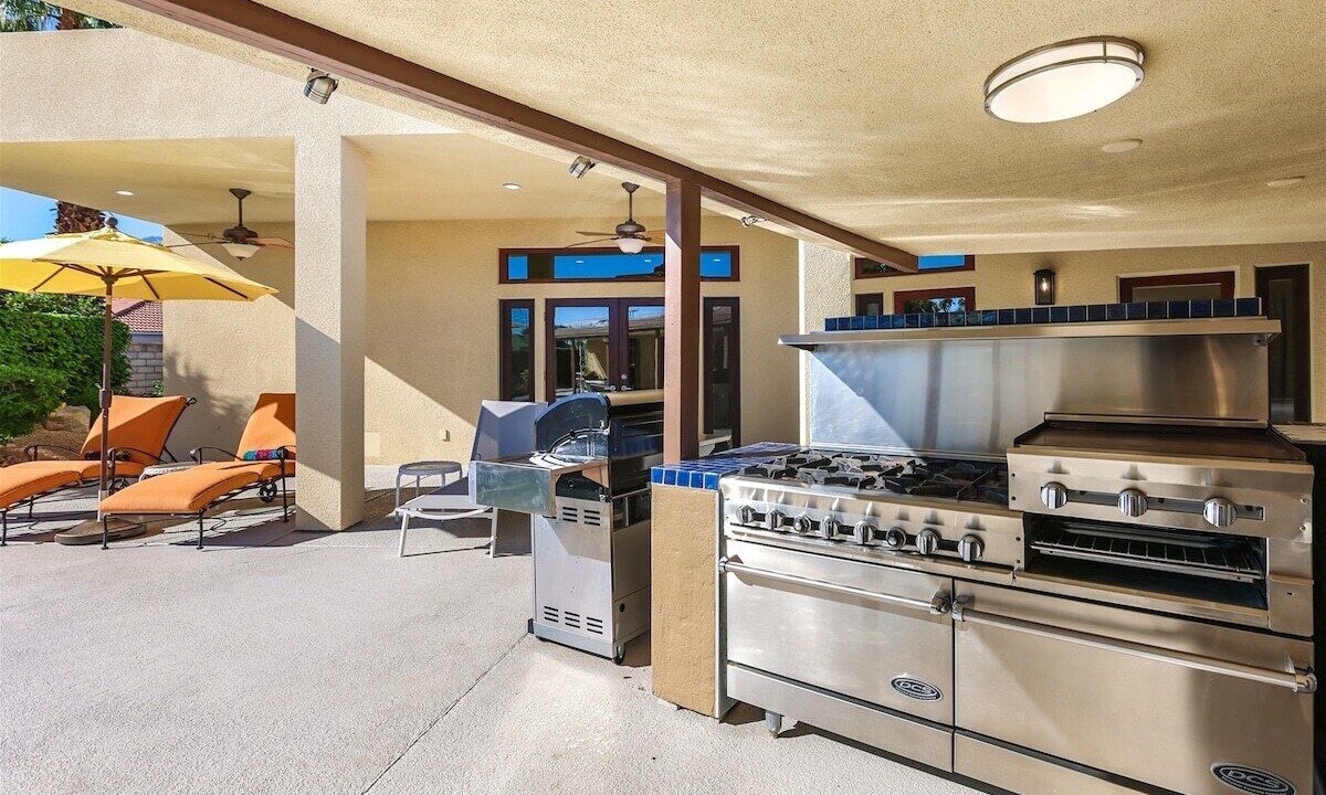 Photo of Patio Balcony in Araby