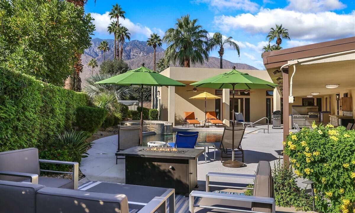 Photo of Patio Balcony in Araby