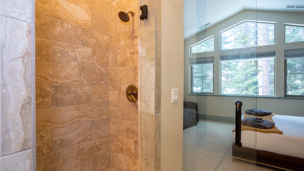 Photo of Bathroom in Pioneer Trail