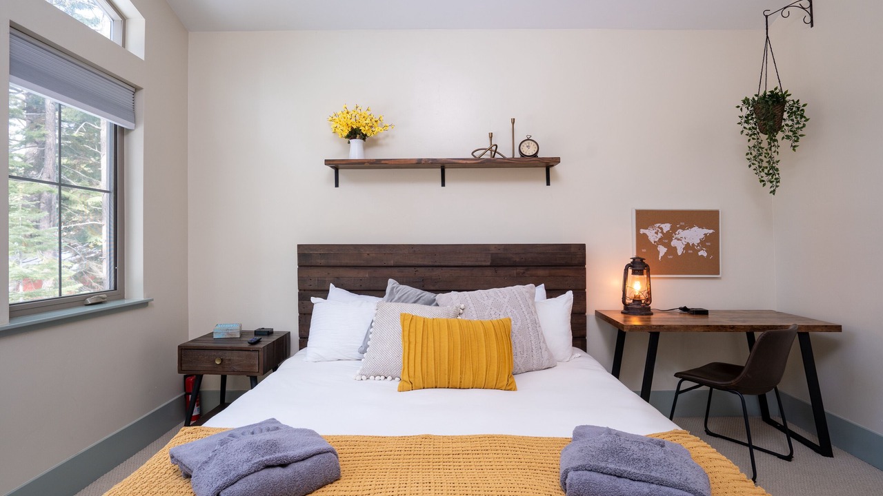 Photo of Bedroom in Pioneer Trail