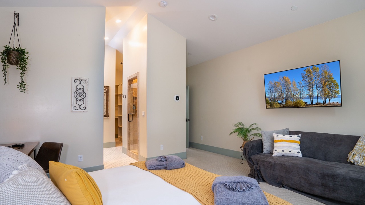 Photo of Bedroom in Pioneer Trail