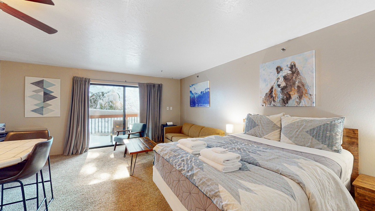 Photo of Bedroom in Yosemite National Park