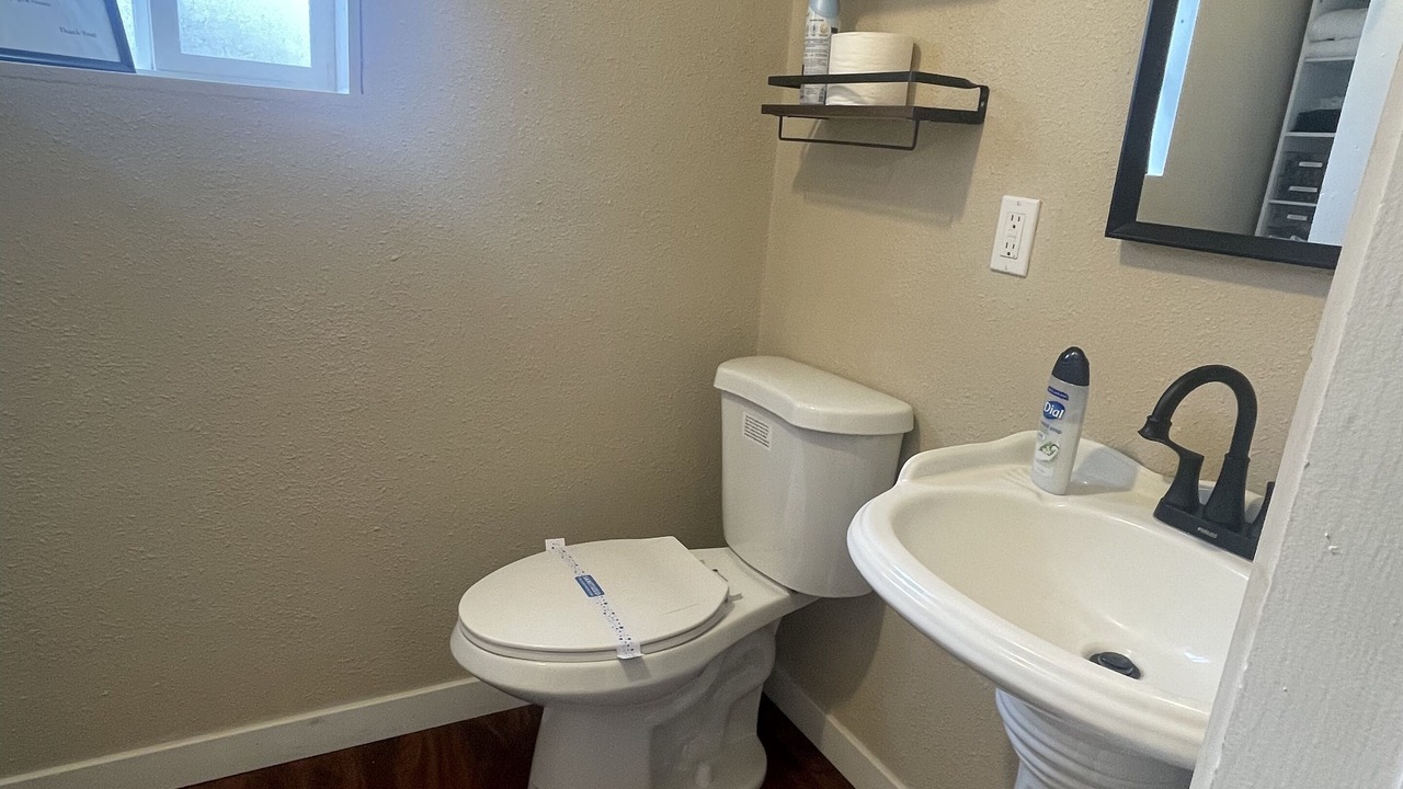 Photo of Bathroom in Alturas