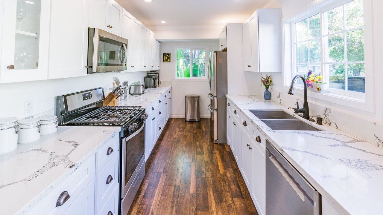 Photo of Kitchen in Canoga Park