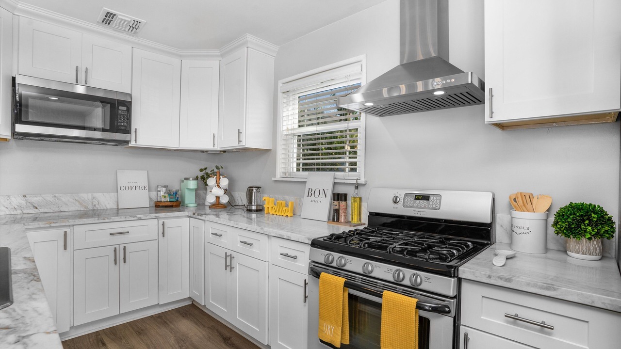 Photo of Kitchen in Santa Ana Heights