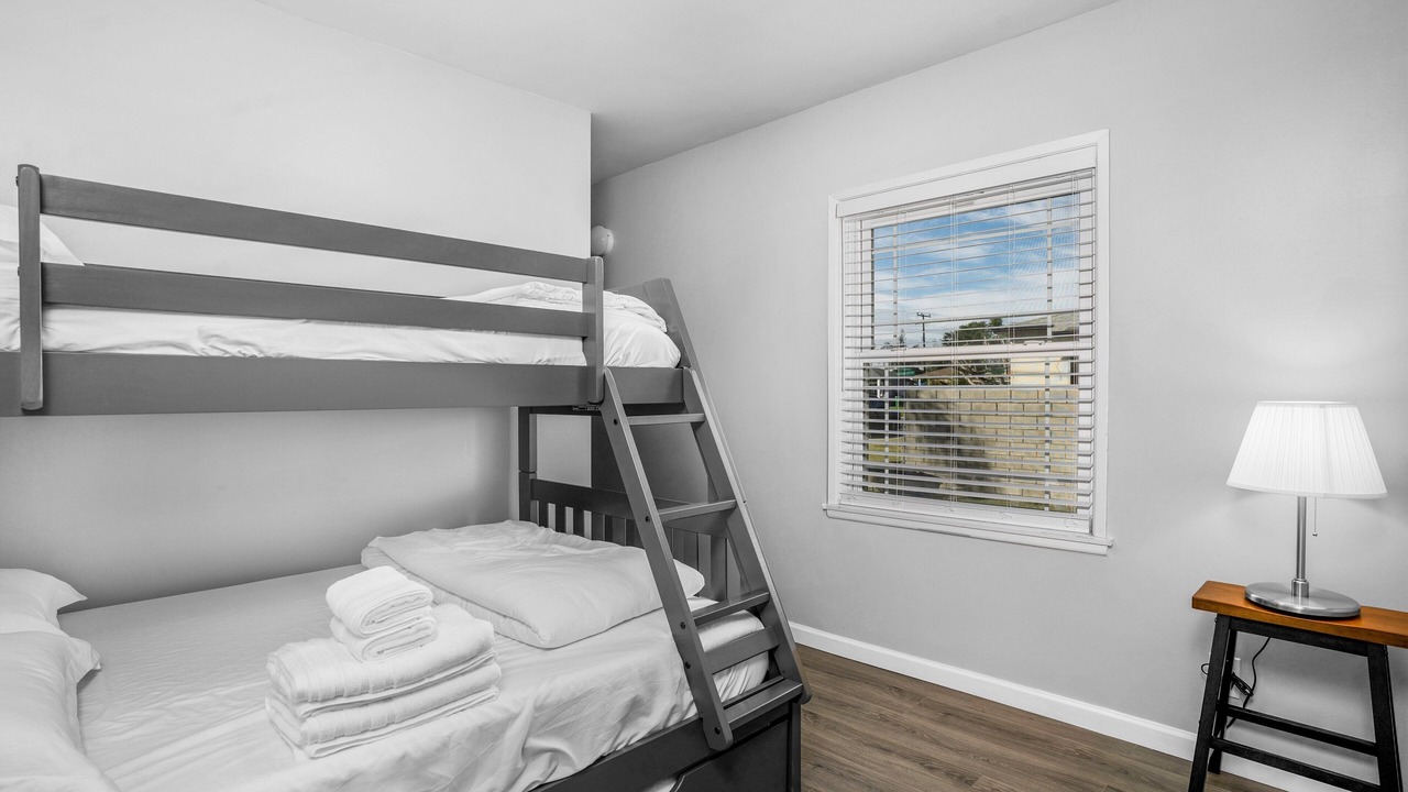 Photo of Bedroom in Santa Ana Heights