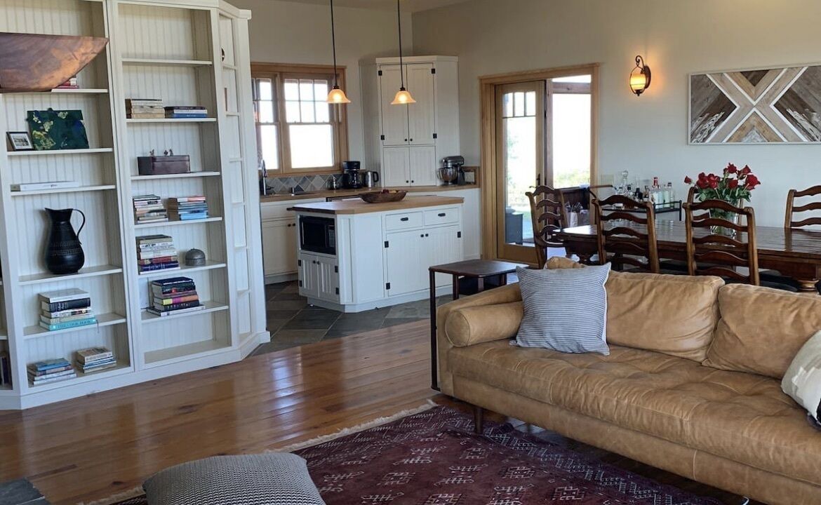 Photo of Livingroom in Miramonte