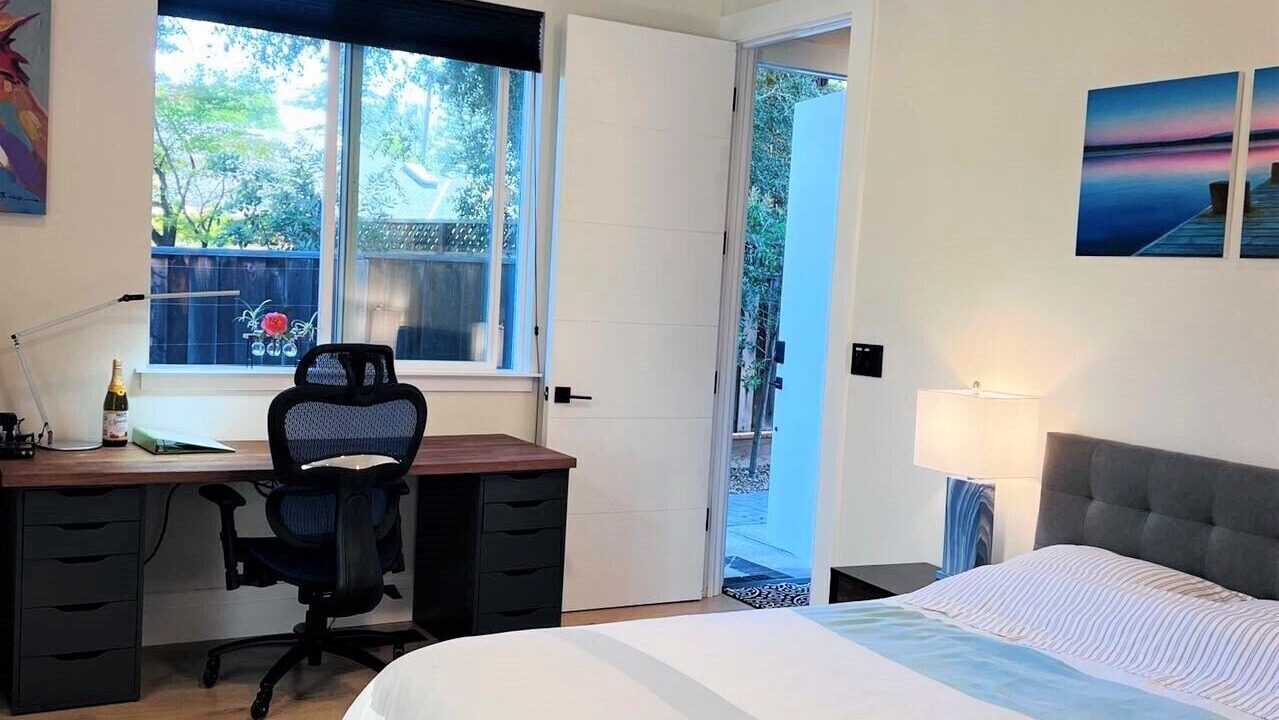 Photo of Bedroom in Saratoga