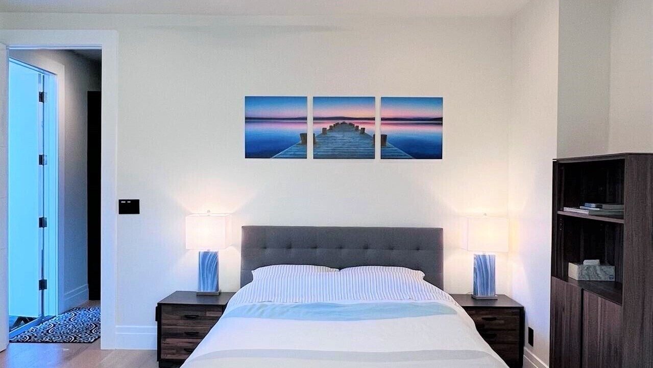 Photo of Bedroom in Saratoga