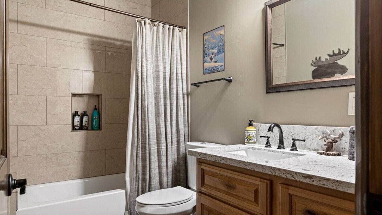 Photo of Bathroom in Eagle Mountain Estates