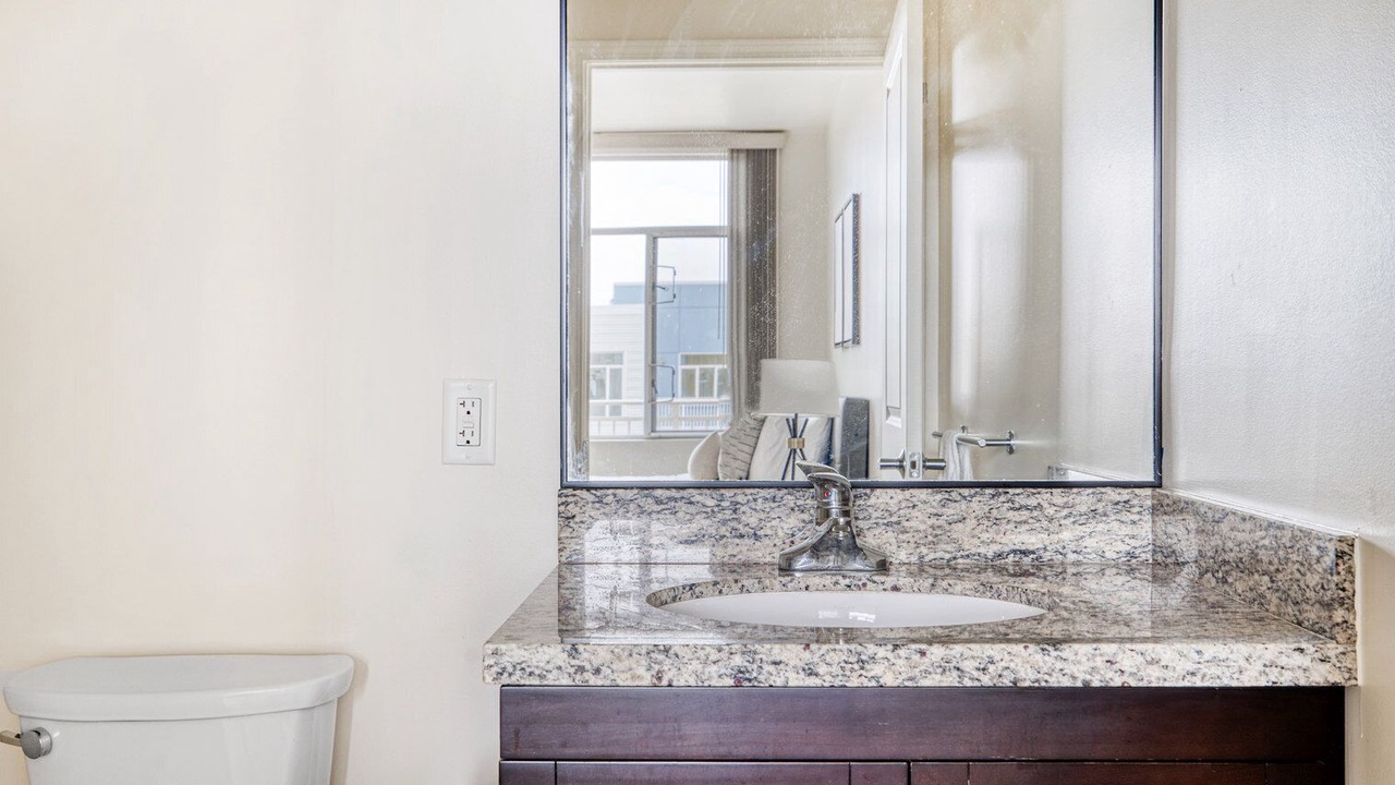 Photo of Bathroom in Evergreen Park