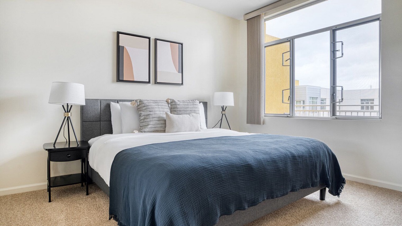Photo of Bedroom in Evergreen Park