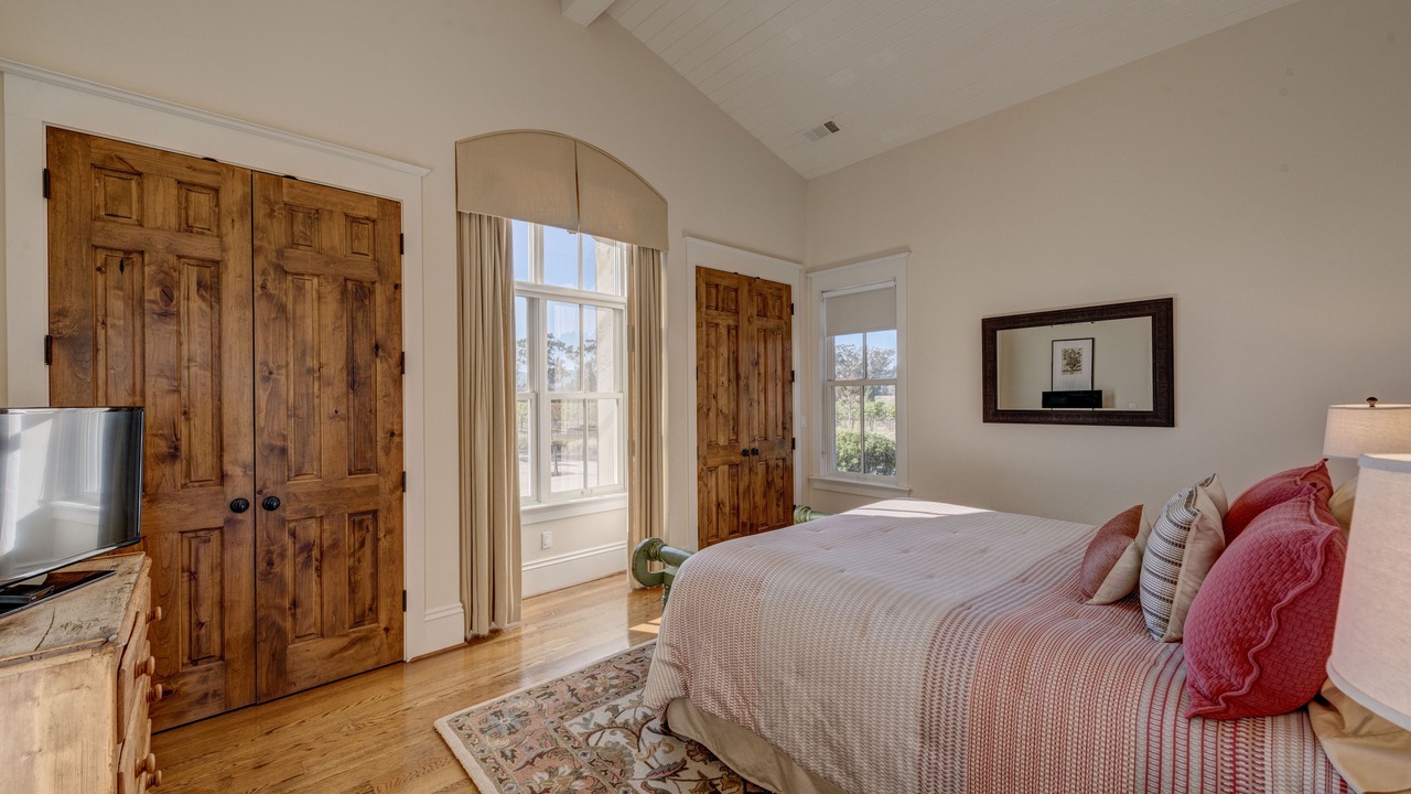 Photo of Bedroom in Sonoma