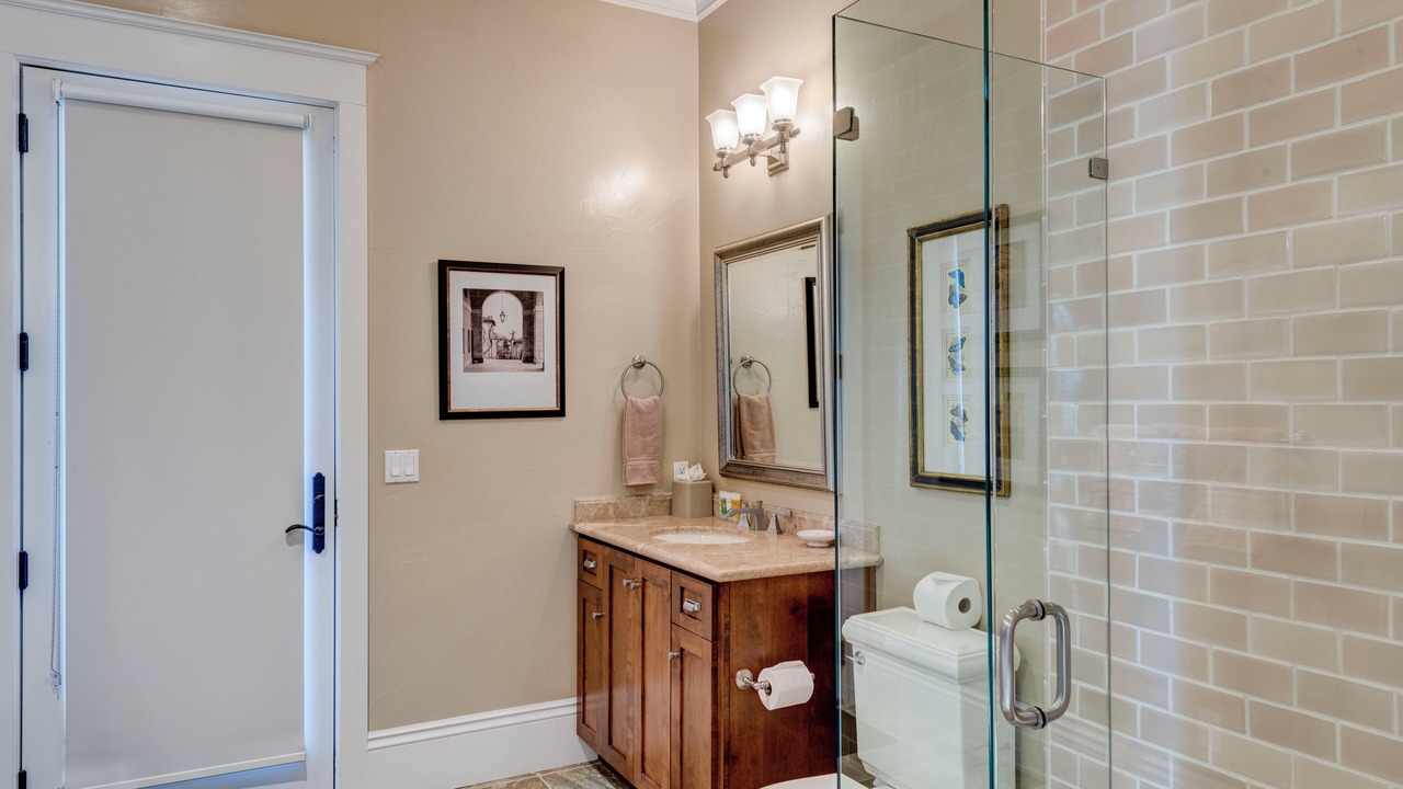Photo of Bathroom in Sonoma
