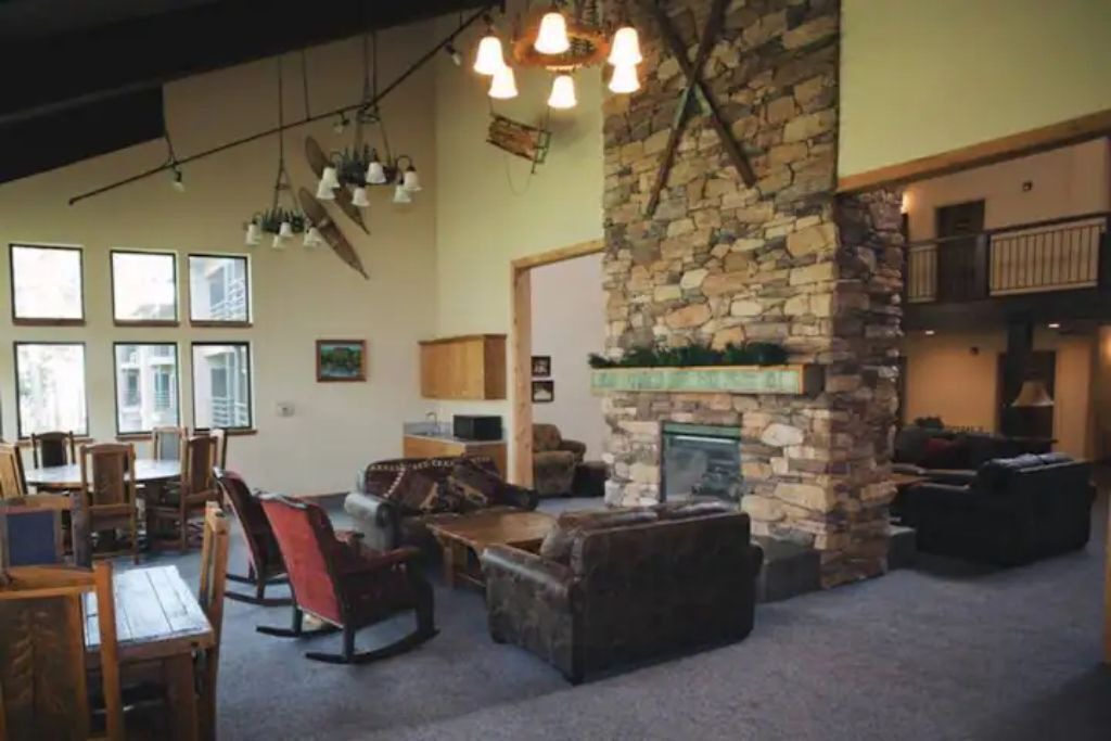 Photo of Livingroom in Kirkwood
