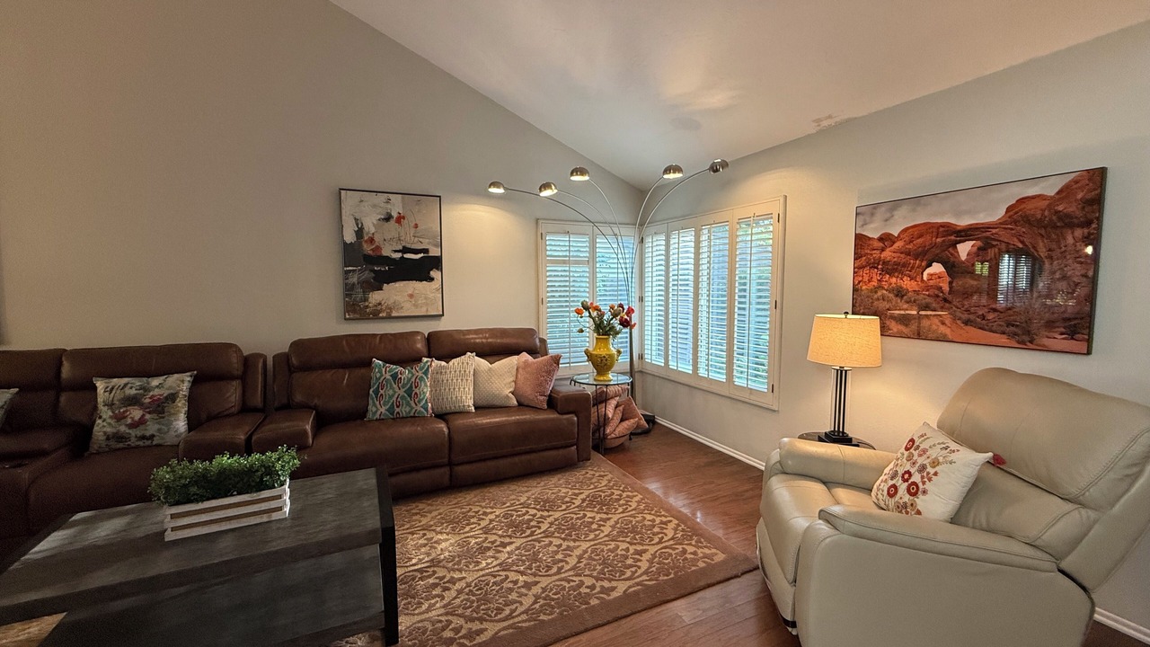 Photo of Livingroom in Rancho Penasquitos