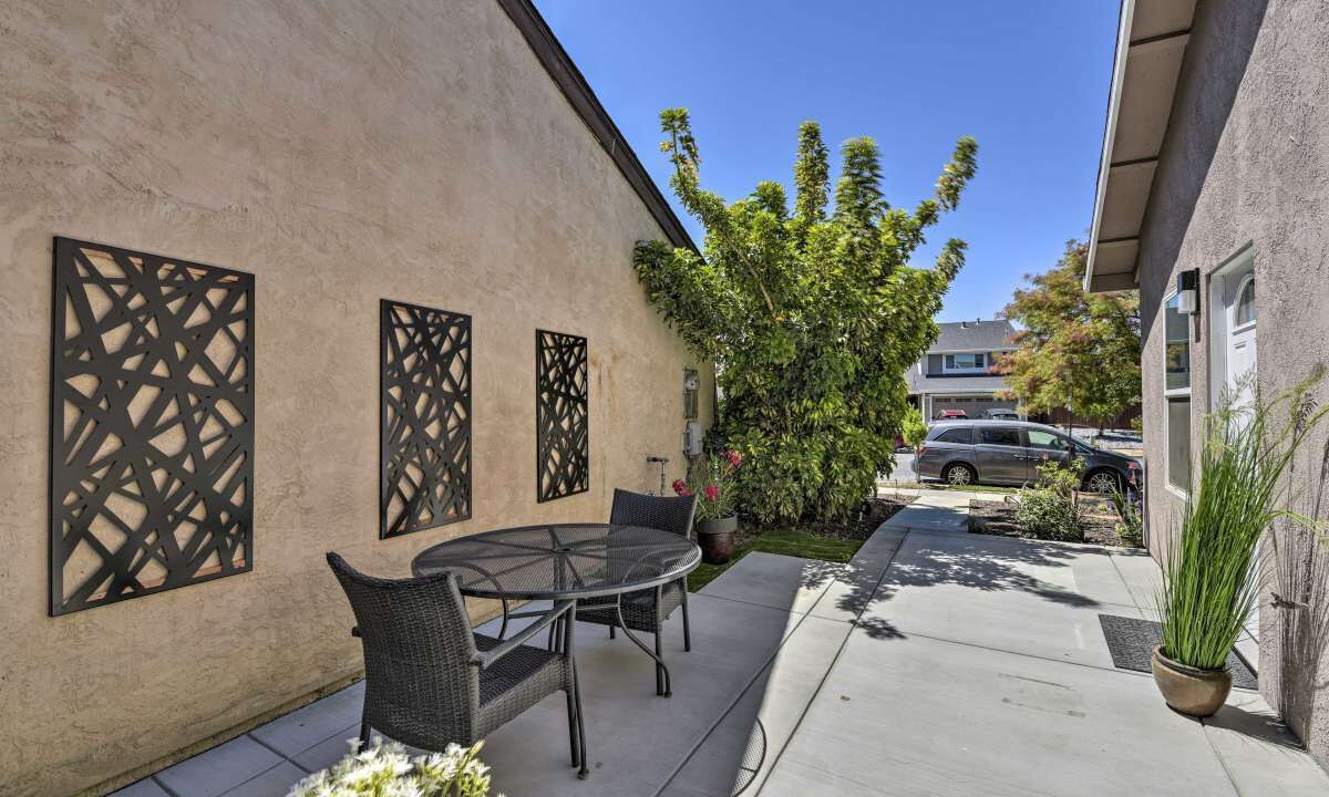 Photo of Outdoor in Ardenwood