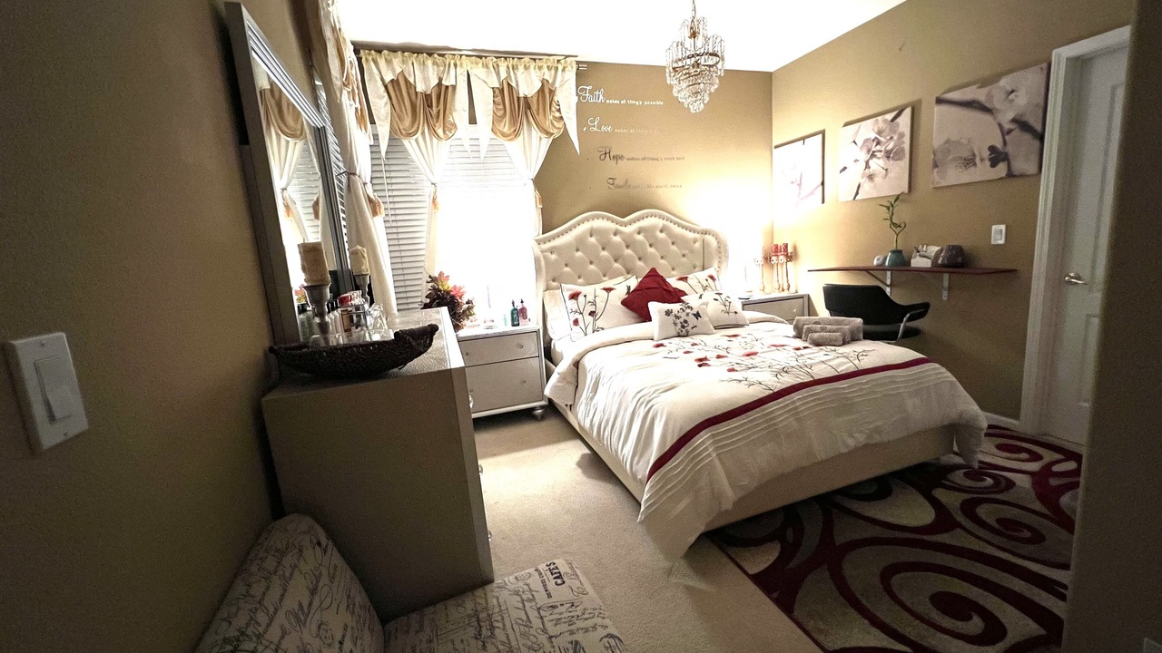 Photo of Bedroom in Tracy