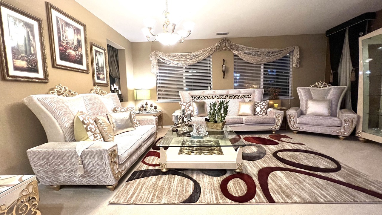 Photo of Livingroom in Tracy