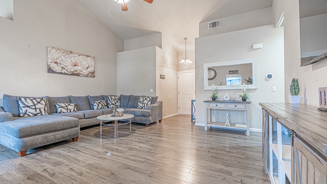 Photo of Livingroom in Fresno