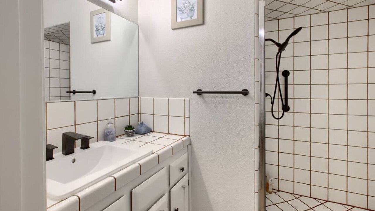 Photo of Bathroom in Yosemite Forks