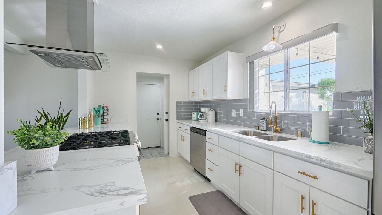 Photo of Kitchen in Desert Park Estates