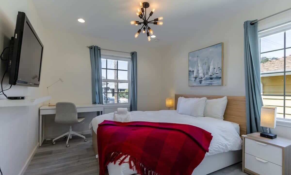 Photo of Bedroom in Sunnyvale West