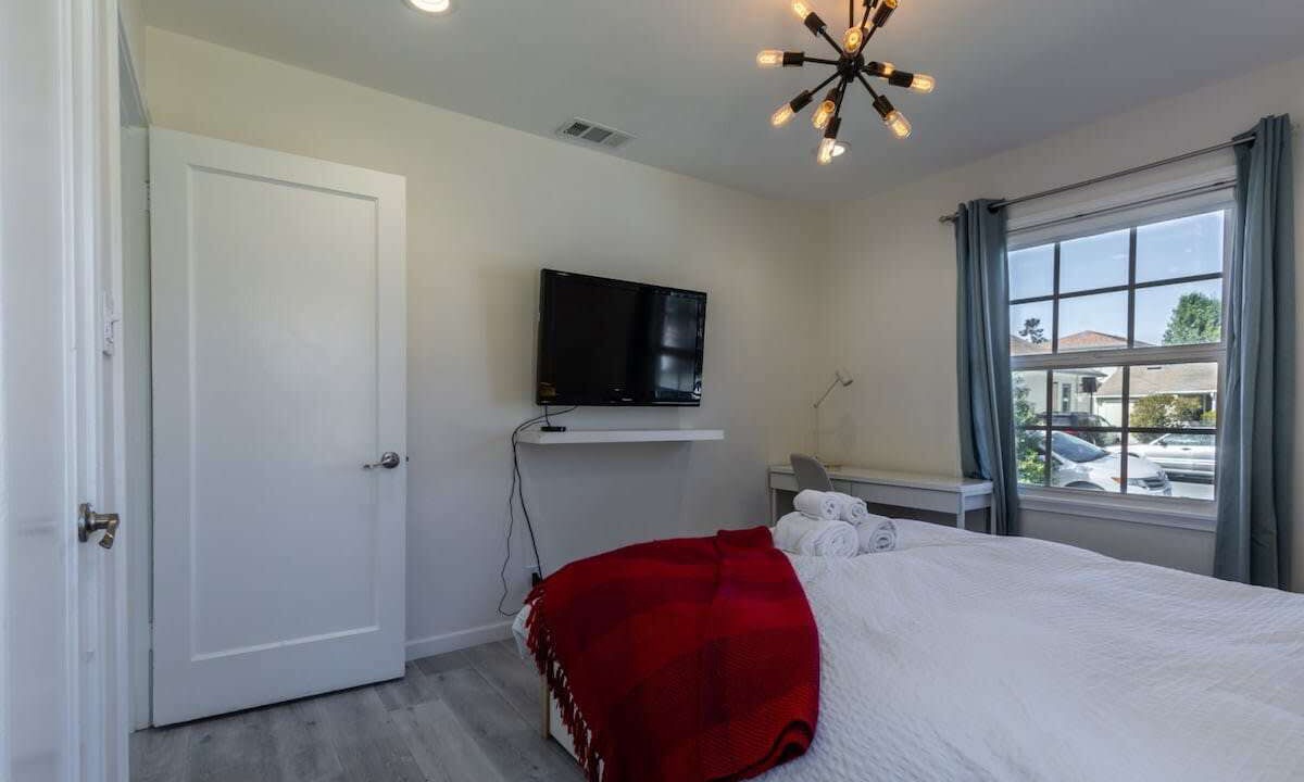 Photo of Bedroom in Sunnyvale West